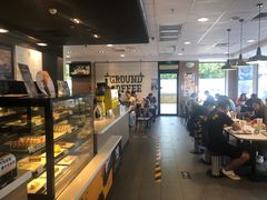 面包甜点陈列柜-麦当劳(健德桥得来速店)