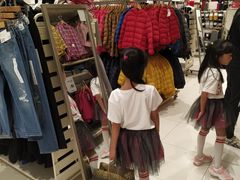 -优衣库(苏州天虹CCMall石路店)