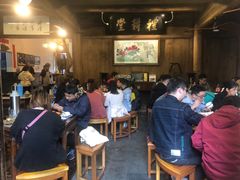 等位区-礼耕堂·百年茶人餐厅(梅家坞店)