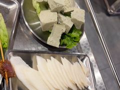 -鹿鸣山草本茶香火锅(园西路店)