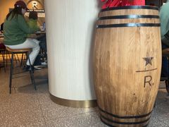 -星巴克臻选(上海合生汇1F店)