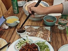 -合合春饼·酱骨·东北菜(潘家园店)