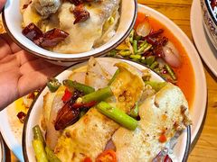 -小三峡食府(西五路店)