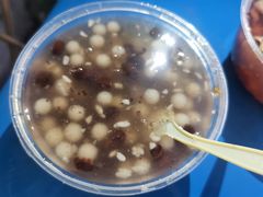 -芳婆糕团店(王府大街店)