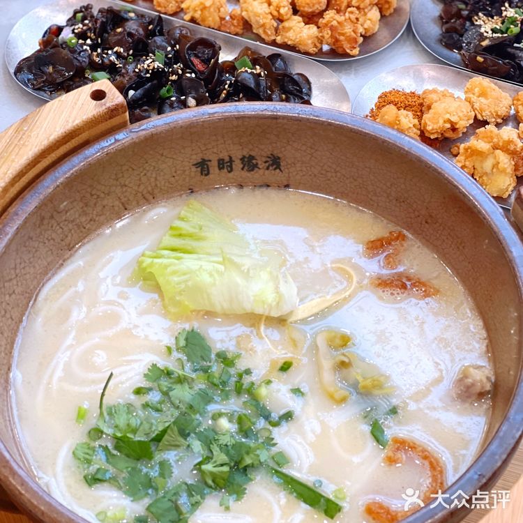 仪式感满满的金汤过桥米线🍜汤鲜味美
