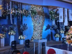 -上海龙之梦万丽酒店