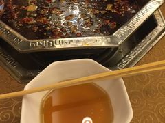 -山城年华老火锅(玉林店)