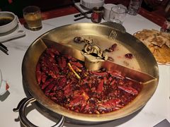 -小龙翻大江文化火锅(宽窄店)