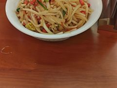 -堂瓦里·33年传统赣菜(第一街区店)