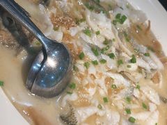 -鱼亨小鲜酸菜鱼(大信店)