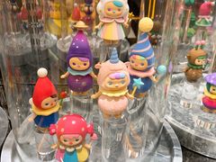 -泡泡玛特POPMART(侨福芳草地店)
