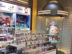 -泡泡玛特POPMART(上海环球港店)
