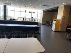 -麦当劳(政通路店)