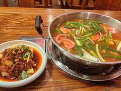 -亮欢寨酸汤鱼(沙冲路店)
