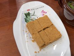 -湖南人家湘菜馆(镇江路店)
