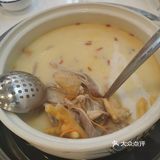 油条好评，跟以往吃的不同，这油条口感更厚实