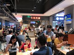 -盒马X会员店(王府井奥莱UP TOWN店)