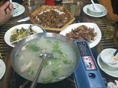 -丁里羊肉小镇(天鹅湖总店)