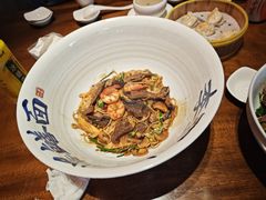 -李犟大爆鳝面·手工蟹黄包(湖滨西湖店)