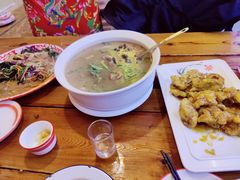 -闯关东东北农家菜(崂山石老人店)