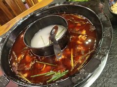 -重庆烧鸡公火锅(簋街店)