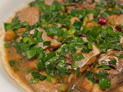 红烧带鱼头-新荣记(椒江店)