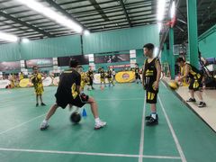 -东坡羽毛球馆(东坡南一路店)