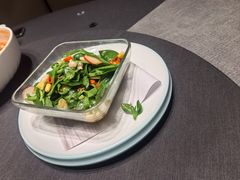 -艳阳天民俗村(公园路店)