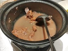 -王府井酒店(金桥港湾店)