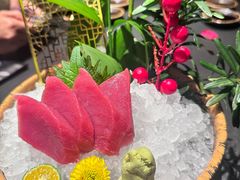 -蟹犇前•帝王蟹雪蟹(陆家嘴店)