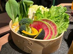 -三出山火锅(南京万象天地店)