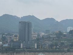 -白象居