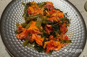 Wasabi Flower Salad with Beef