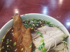 -伟记奥面馆(养育巷店)
