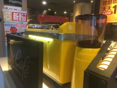 -麦当劳(杭州西湖银泰百货店)