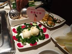 -海底捞火锅鲜切牛肉主题店(长寿路店)