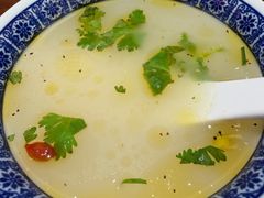 -李犟大爆鳝面·手工蟹黄包(湖滨西湖店)