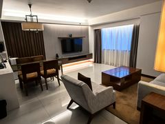 -广州中心皇冠假日酒店