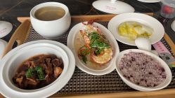 -馨美母婴护理中心(石狮店)