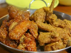 -BHC炸鸡(明洞总店)