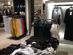 -ZARA(凯德乐峰广场店)