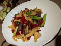 -耶里夏丽·新疆菜·28年喀什老馆(田林东路店)