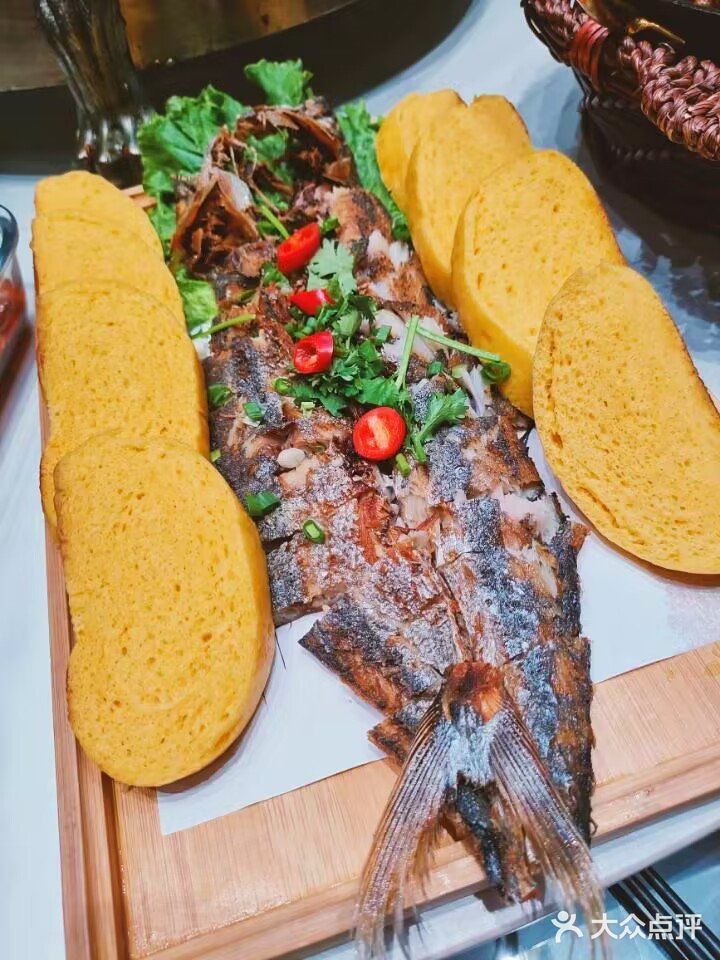 沉浸式海鲜盛宴,来东海渔港就对了