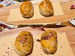-石榴红了·非遗酥皮烤包子·新疆菜(瑞豪店)