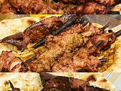 -艾力江和田馕坑烤肉店