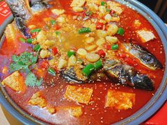 -三顾烤庐·烤鱼·烧烤·龙虾(奉贤店)