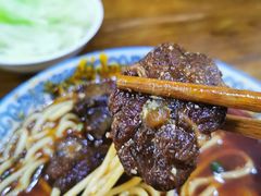 极品牛肉面-蒋六十八梯眼镜面(狮子坪店)