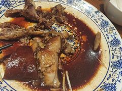 -老天桥酱肉烧饼夹肘子(天桥店)