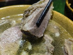 -汤锅大王(新平曹苏黄牛汤锅有限公司)