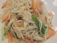 -HOMES上海本帮菜(襄阳公园店)